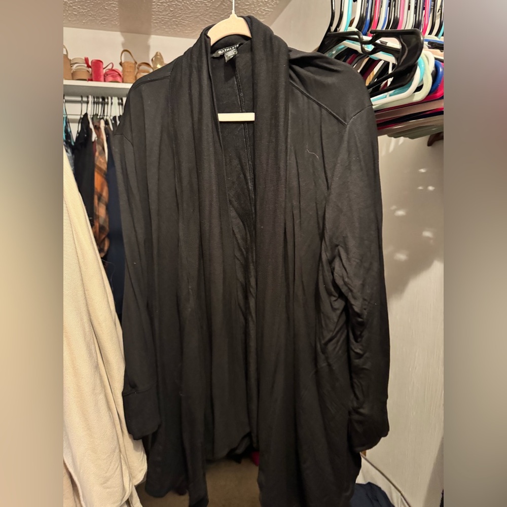 Black Athleta Pranayama Wrap